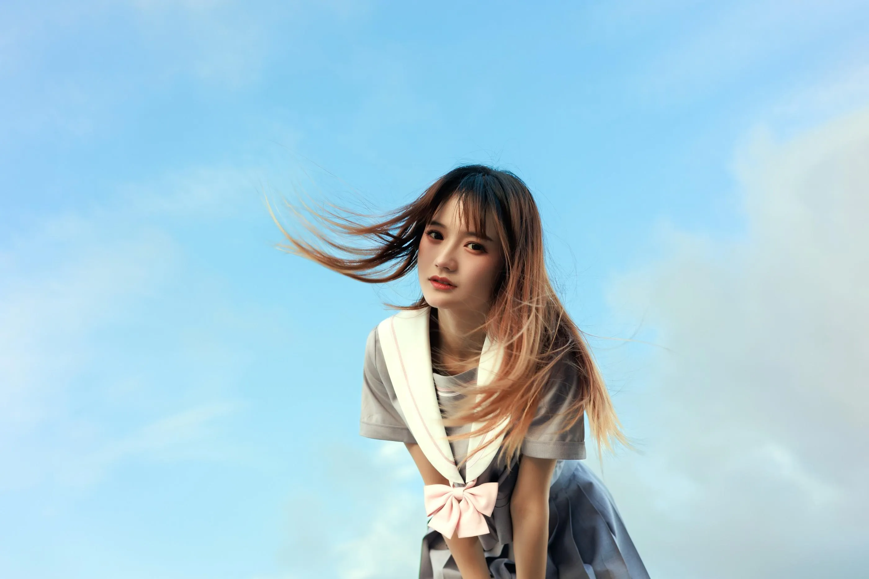 [艺图语] 2022.06.12 天台纸飞机 兔子Zzz不吃胡萝卜 [28P]插图5